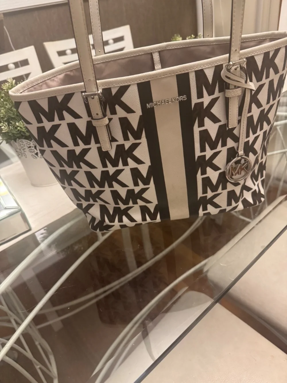 Michael Kors black and white bag